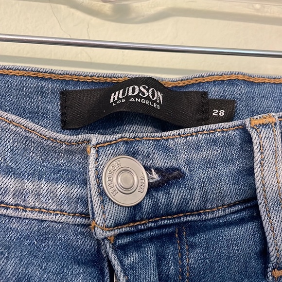 Hudson Los Angeles Barbara Skinny Jeans - Picture 7 of 8